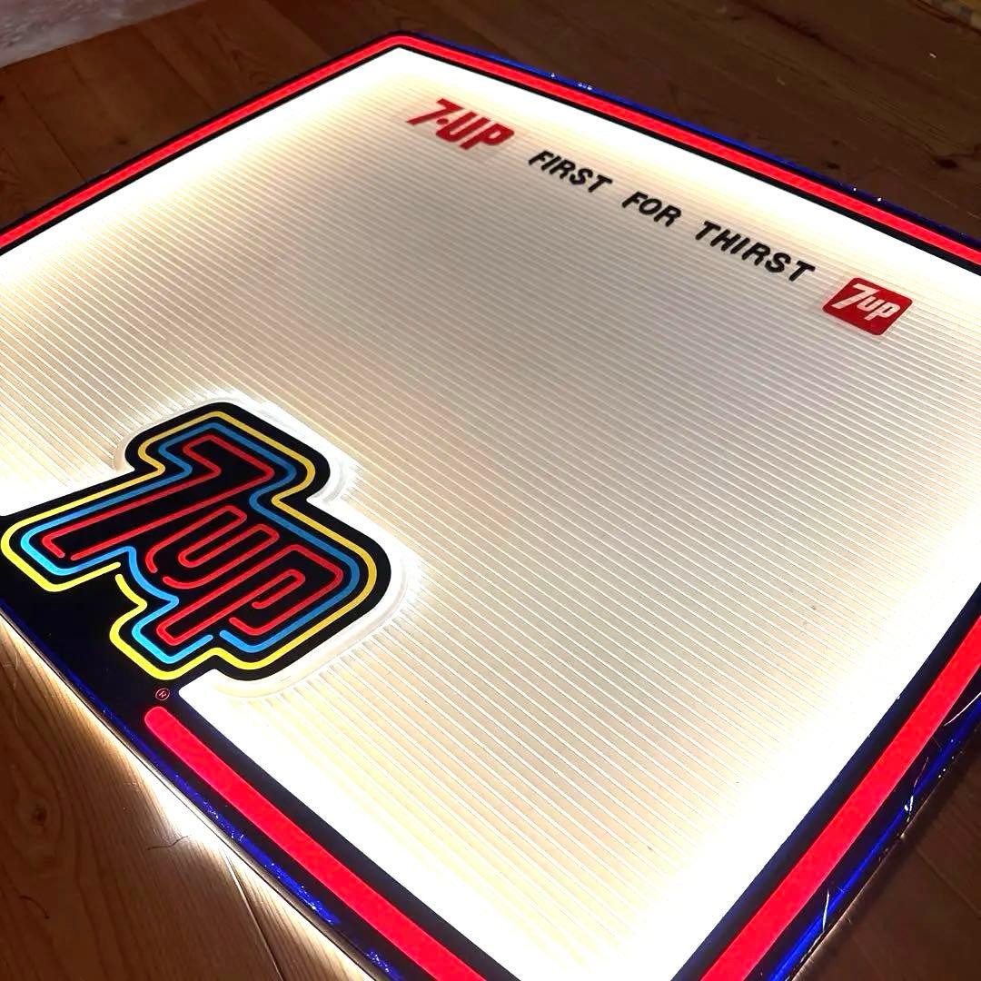 70年代　セブンアップ　メニューボード　7up ライトアップ　看板　ネオンサイン
