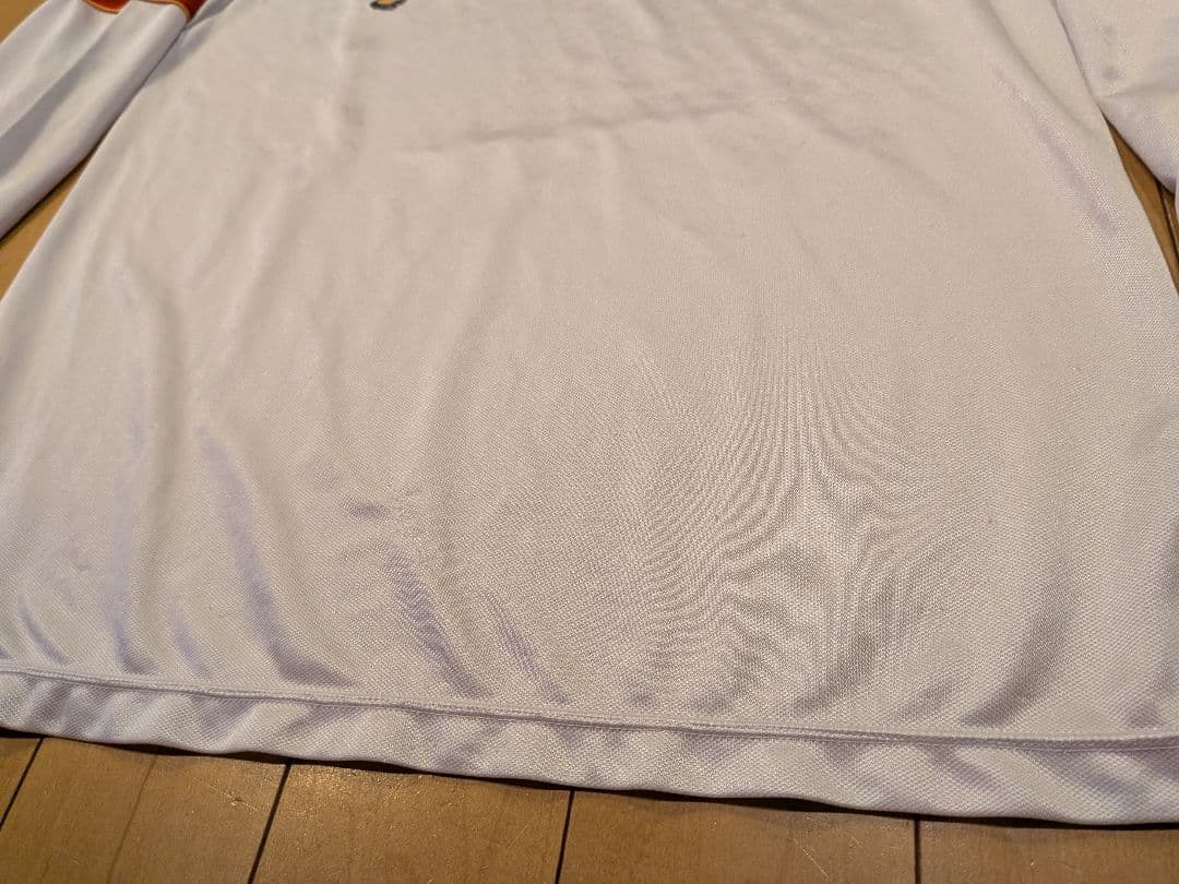 ヴィンテージユニフォーム名古屋グランパス長袖トレーニングシャツルコック