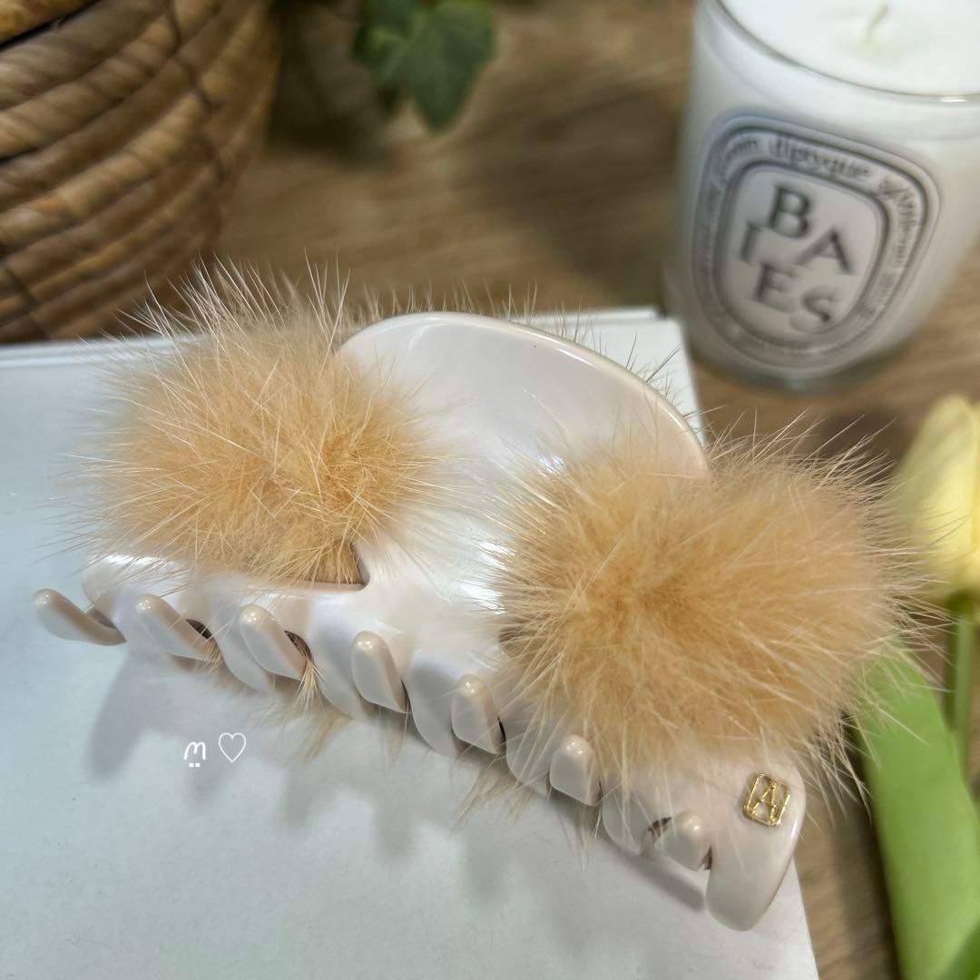 アレクサンドルドゥパリ　ミンクファークリップ　ハーフアップ　バンスクリップ