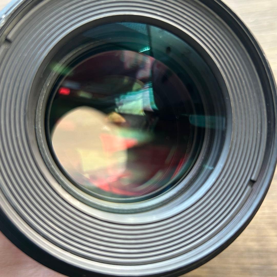 Canon EF 100mm f/2.8L IS USM マクロレンズ