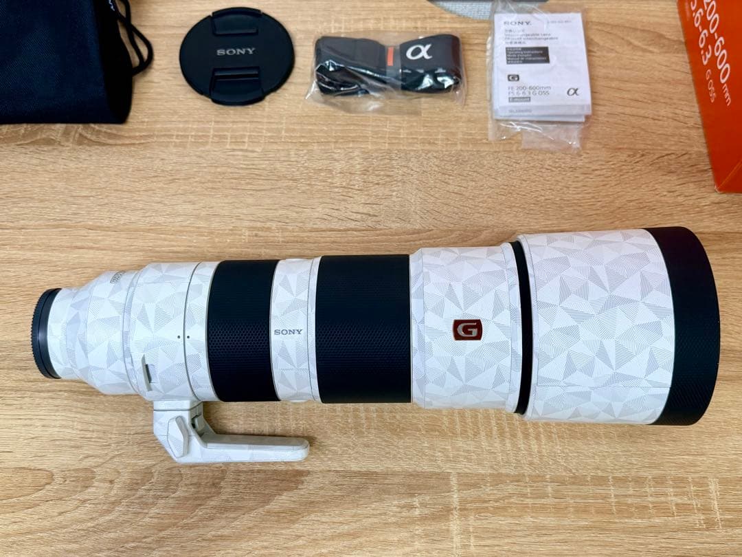 SONY FE 200-600mm F5.6-6.3G OSS 望遠ズームレンズ