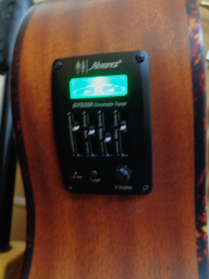 Zemaitis CAF-85H Faded Red　超美品！ ギグバッグ付