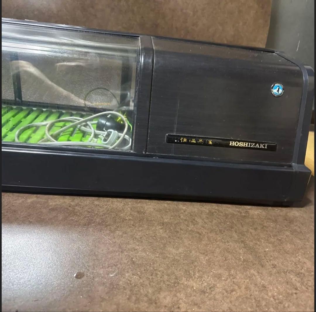 ホシザキ 恒温高湿冷蔵ネタケース FNC-180BL-R