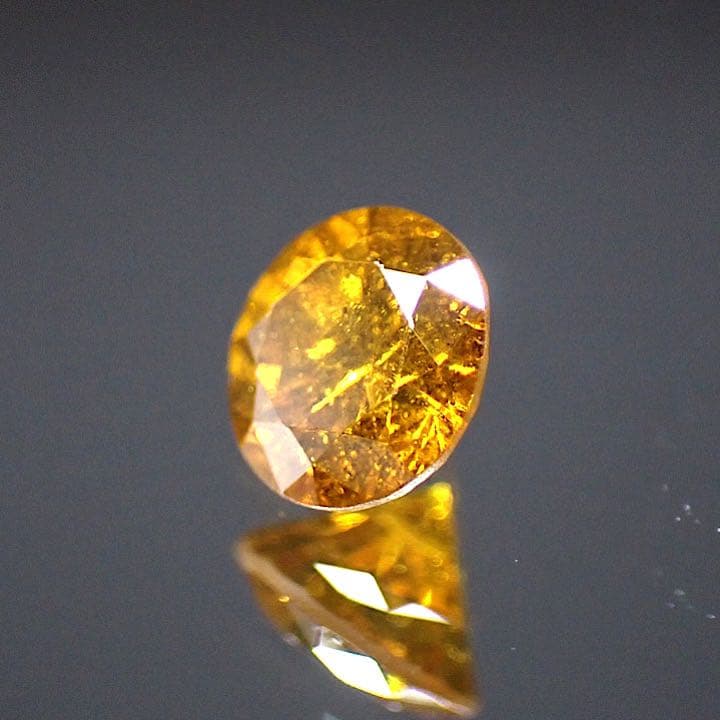 【日独ソーティング付き】ディープオレンジーイエローダイヤモンド