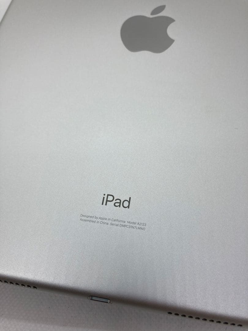 iPad Air 第3世代 Wi-Fi+Cellular 64GB A2123