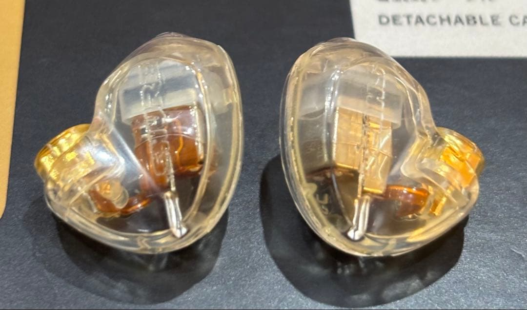 SHURE SE425 有線イヤフォン