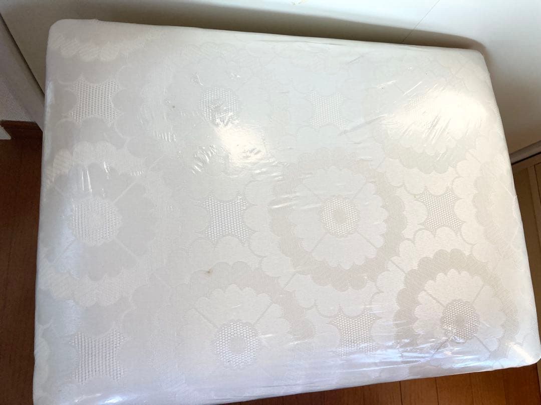 姫系　ホワイトドレッサー スツール付き