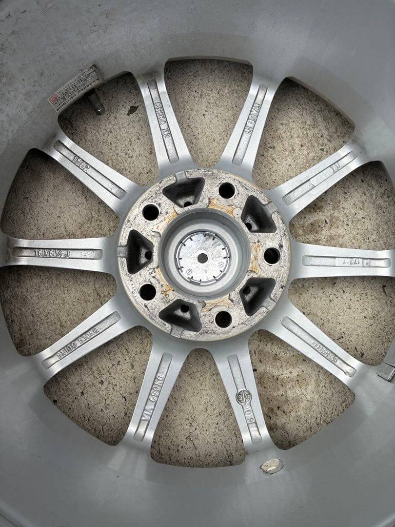 アルファード・ヴェルファイア　スタッドレス　大阪