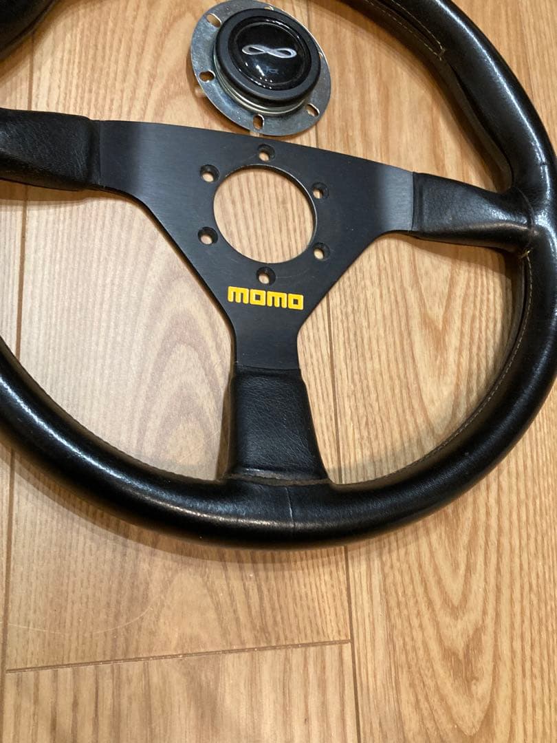 momo ステアリング ホーンボタンセット