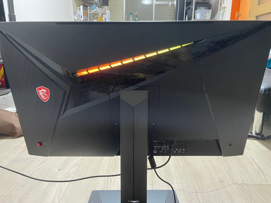 MSI Optix MAG281URF 4k 144hz ディスプレイ