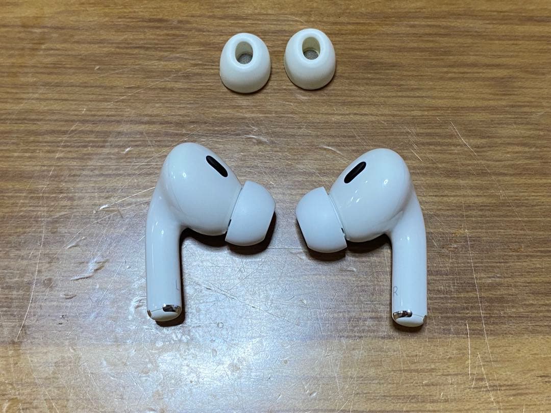 AirPods Pro 第2世代　本体 充電ケース付き　USB-C