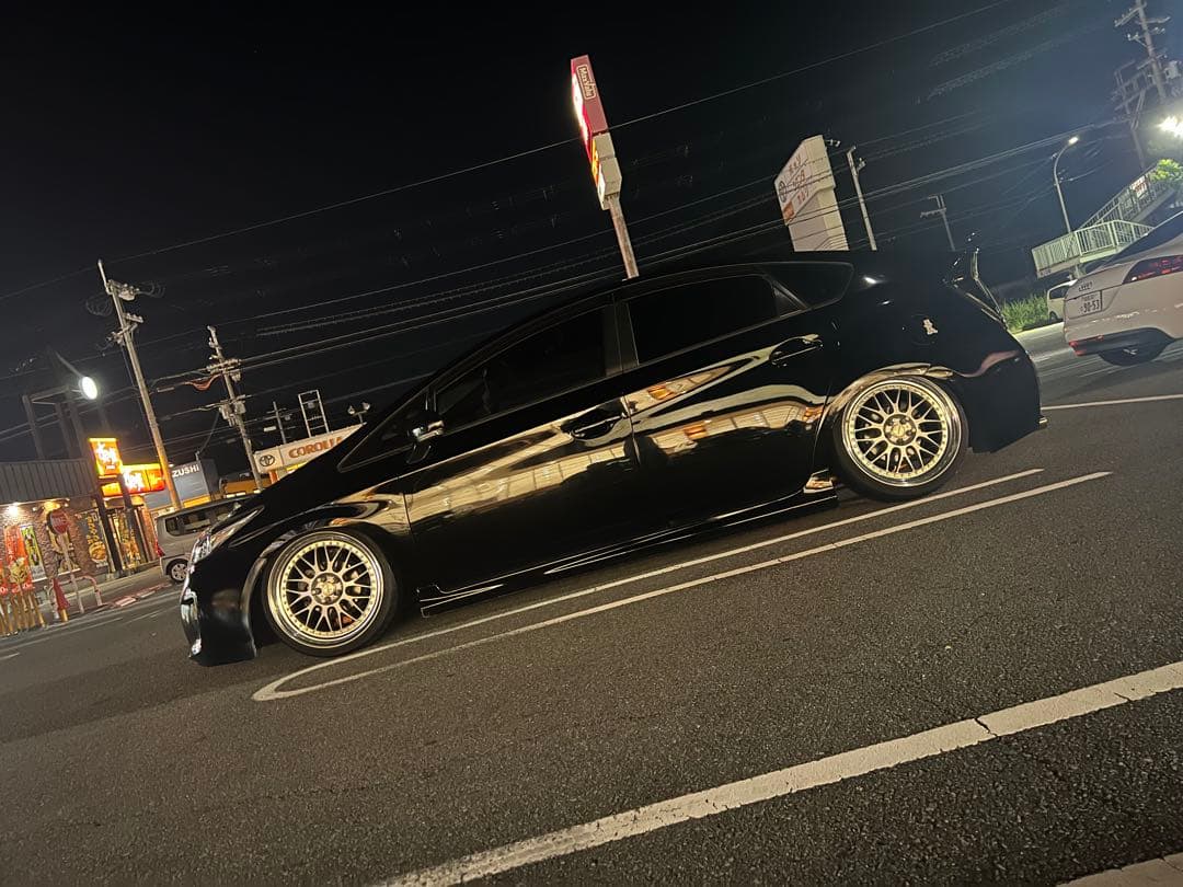 30プリウス 326POWER車高調