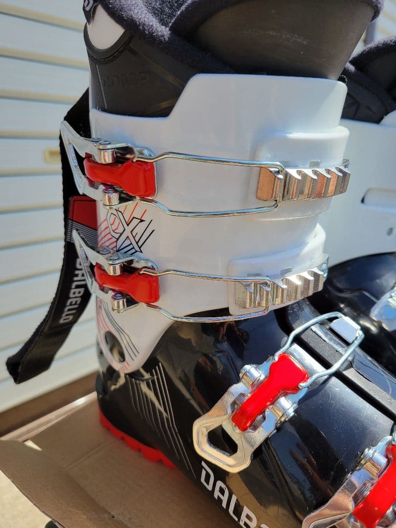 スキーブーツ　ジュニア