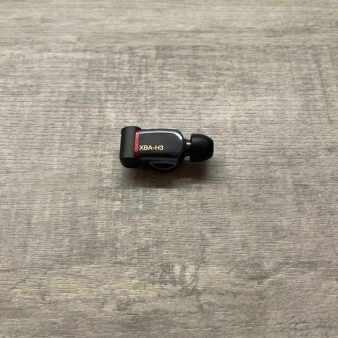 SONY　ハイレゾ有線イヤホン　XBA-H3