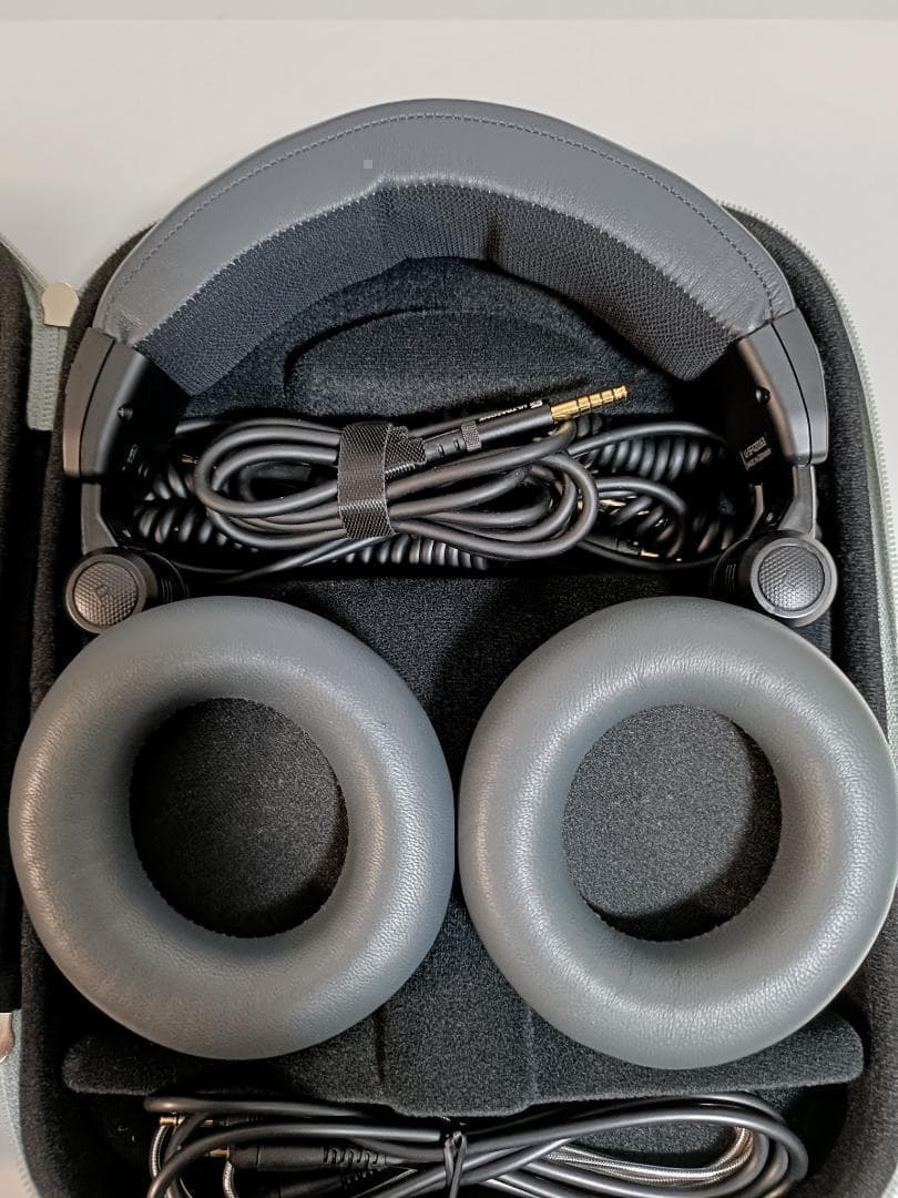 有線ヘッドホン ULTRASONE Signature FUSION