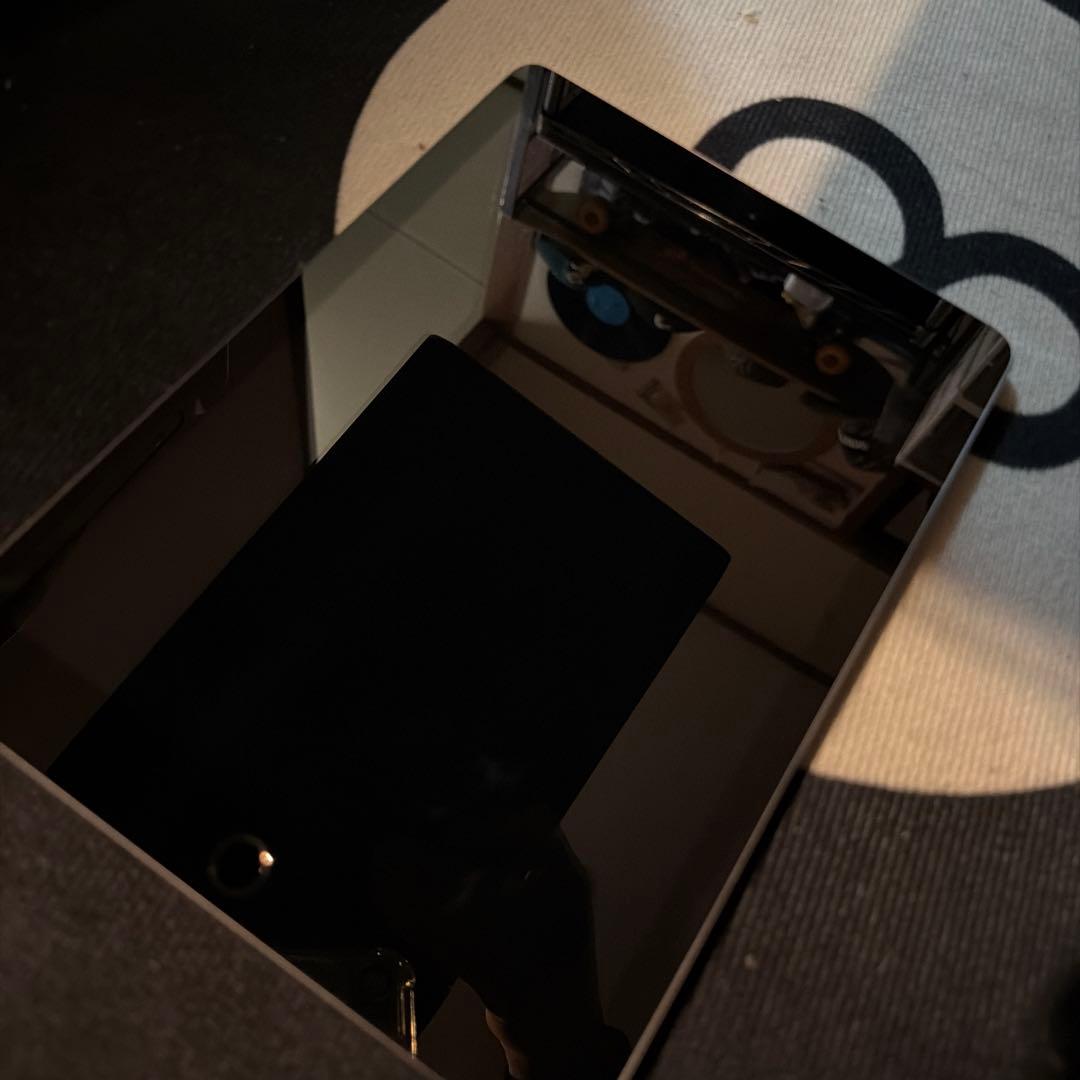 iPad 本体　説明みて下さい。