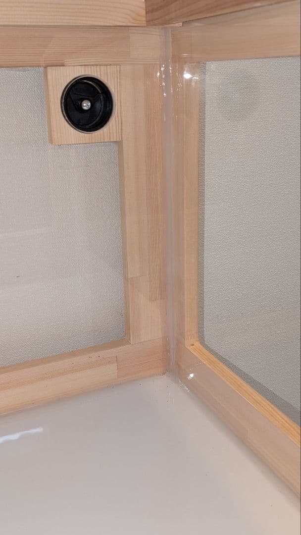 赤松集成材18ミリ幅90縦45奥行45全面アクリル板仕様 蜜蝋オイル仕上げ！