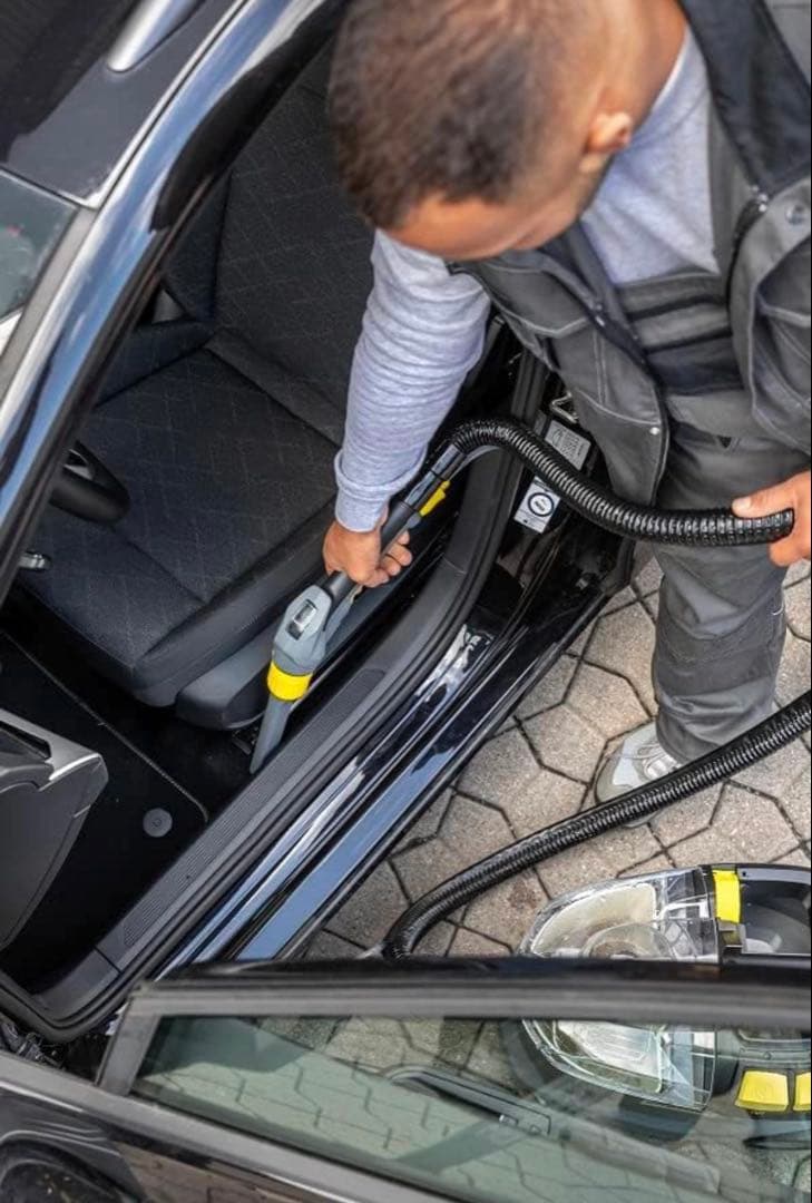 【未使用】ケルヒャー 業務用カーペットリンスクリーナー Puzzi 8/1 C