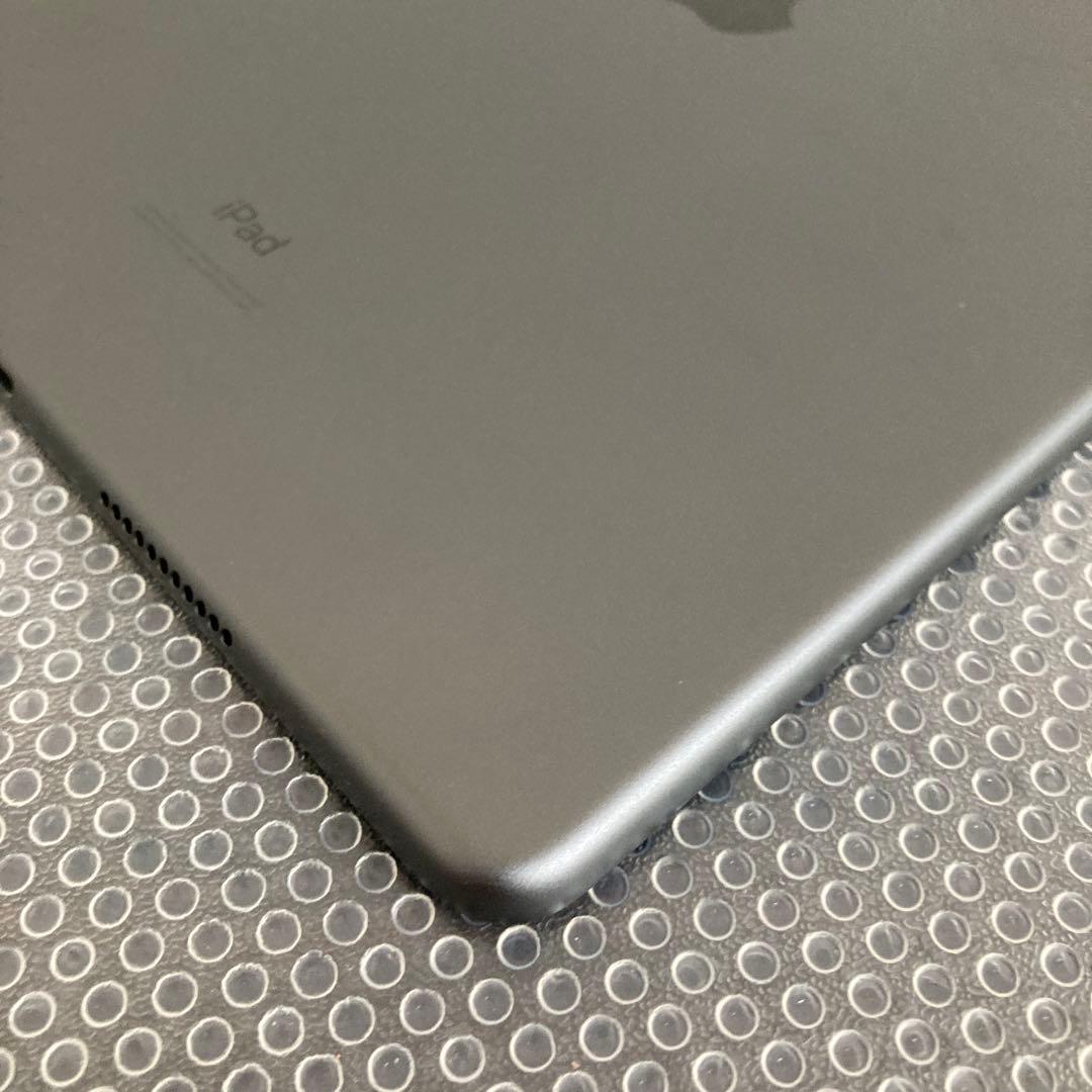 3290【早い者勝ち】電池最良好☆iPad Air3 64GB WIFIモデル☆