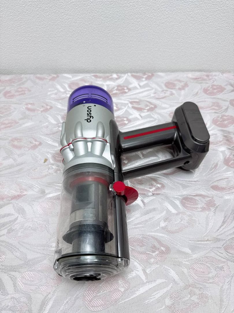 【分解洗浄済】367- 美品dyson SV33 掃除機 作動品 2023 年製