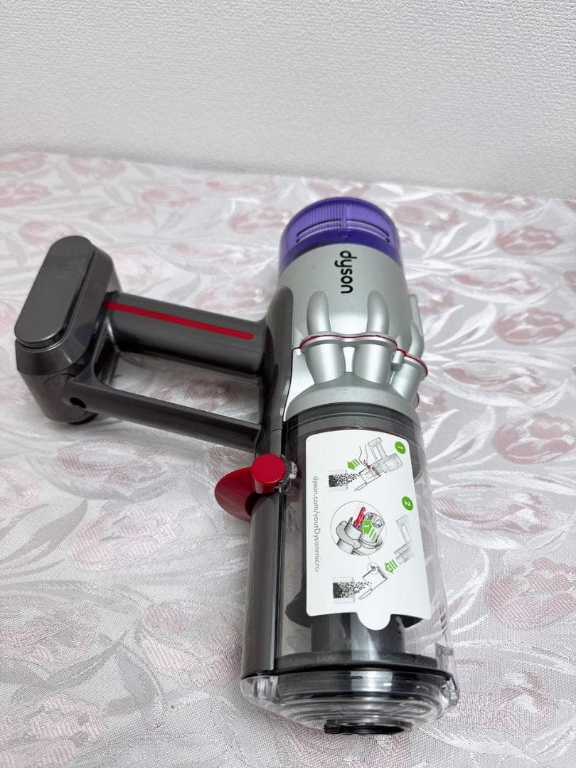 【分解洗浄済】367- 美品dyson SV33 掃除機 作動品 2023 年製