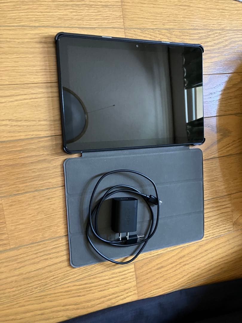 Androidタブレット本体 fire HD10 PLUS amazon