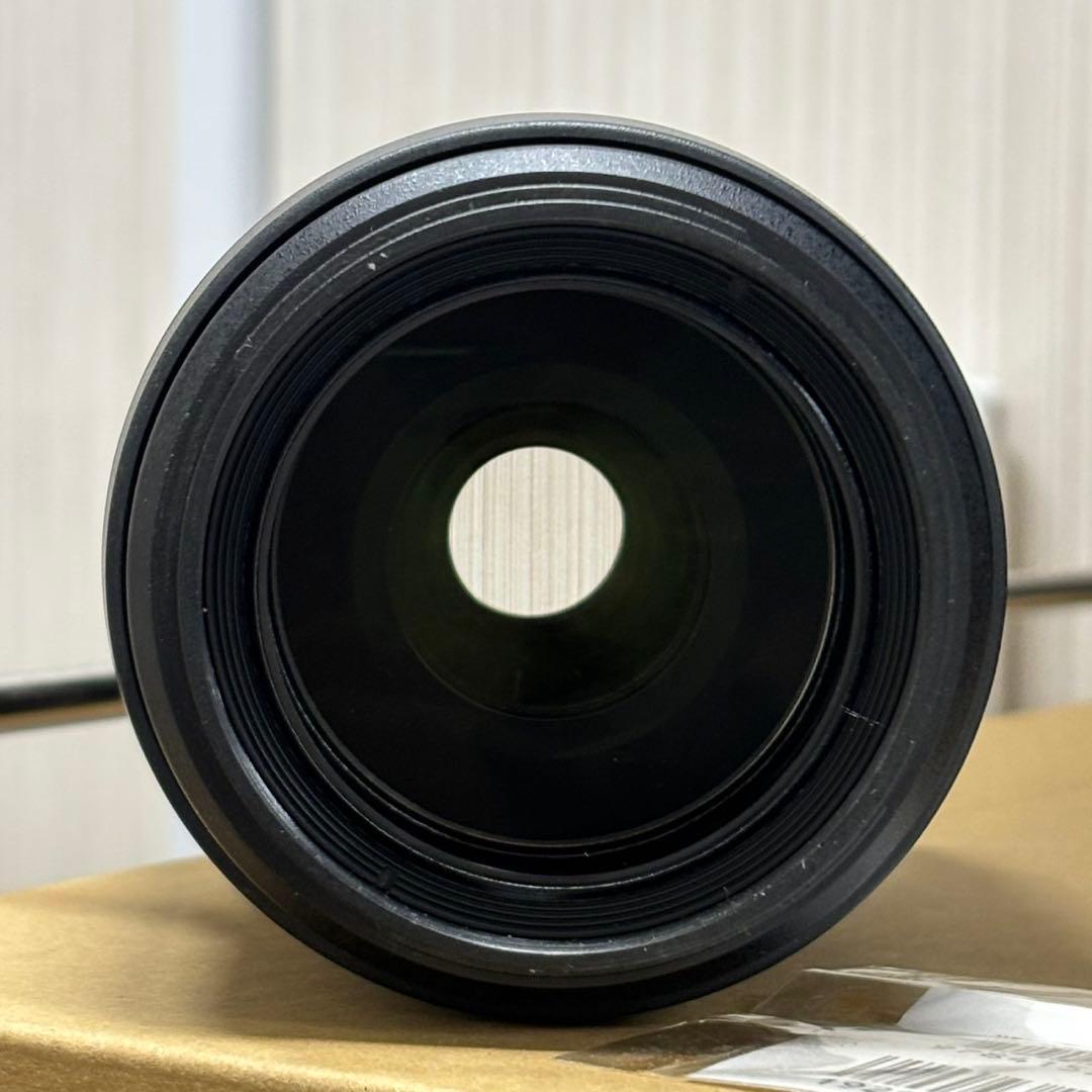 TAMRON タムロン SP 70-300mm f4-5.6 DI VC