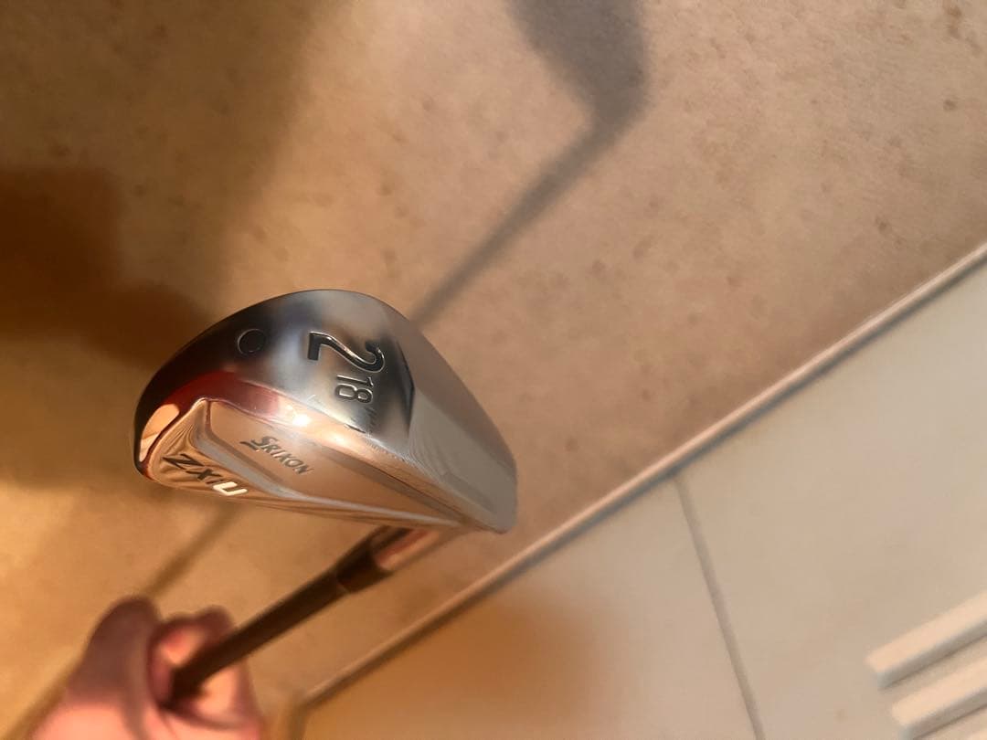 美品　スリクソンZXi U 2番　18度　トラヴィル105X