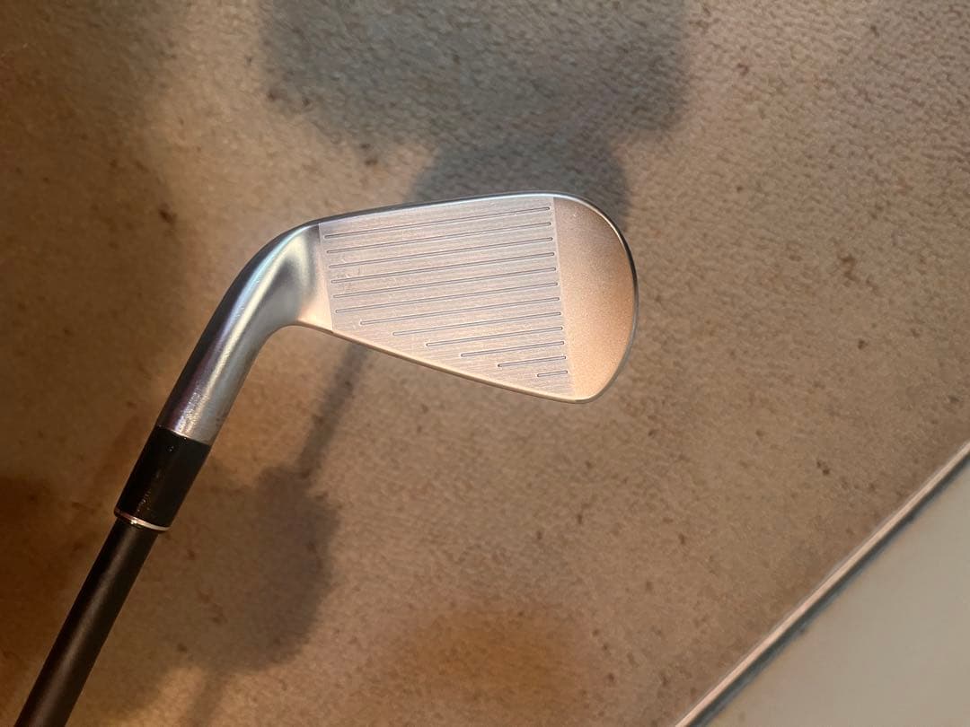 美品　スリクソンZXi U 2番　18度　トラヴィル105X