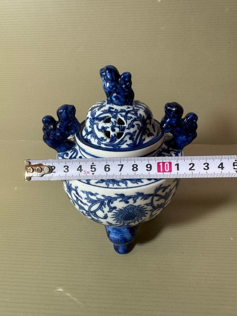 2730 染付　獅子　香炉