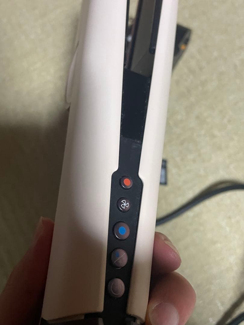 Dyson Airstrait ストレイトナー HT01 ドライヤー　アイロン