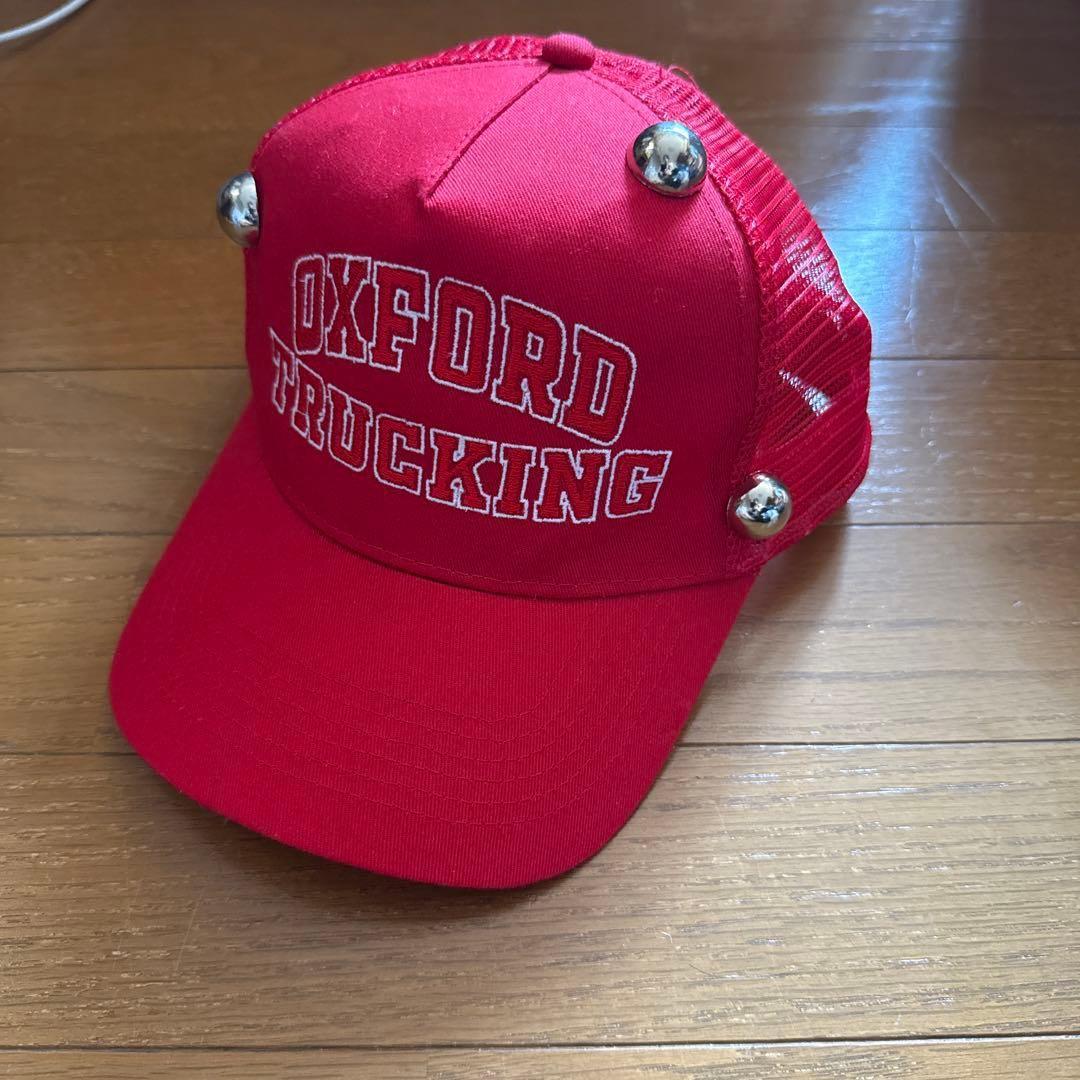 ELLA DOUGLAS キャップ レッド ポーカーズ あつむ 着用