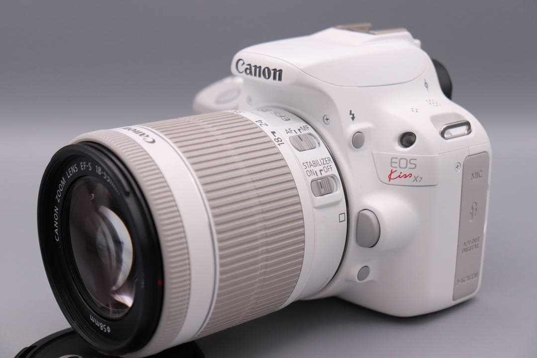 【ショット数2000以下】希少ホワイト！ Canon EOS Kiss X7
