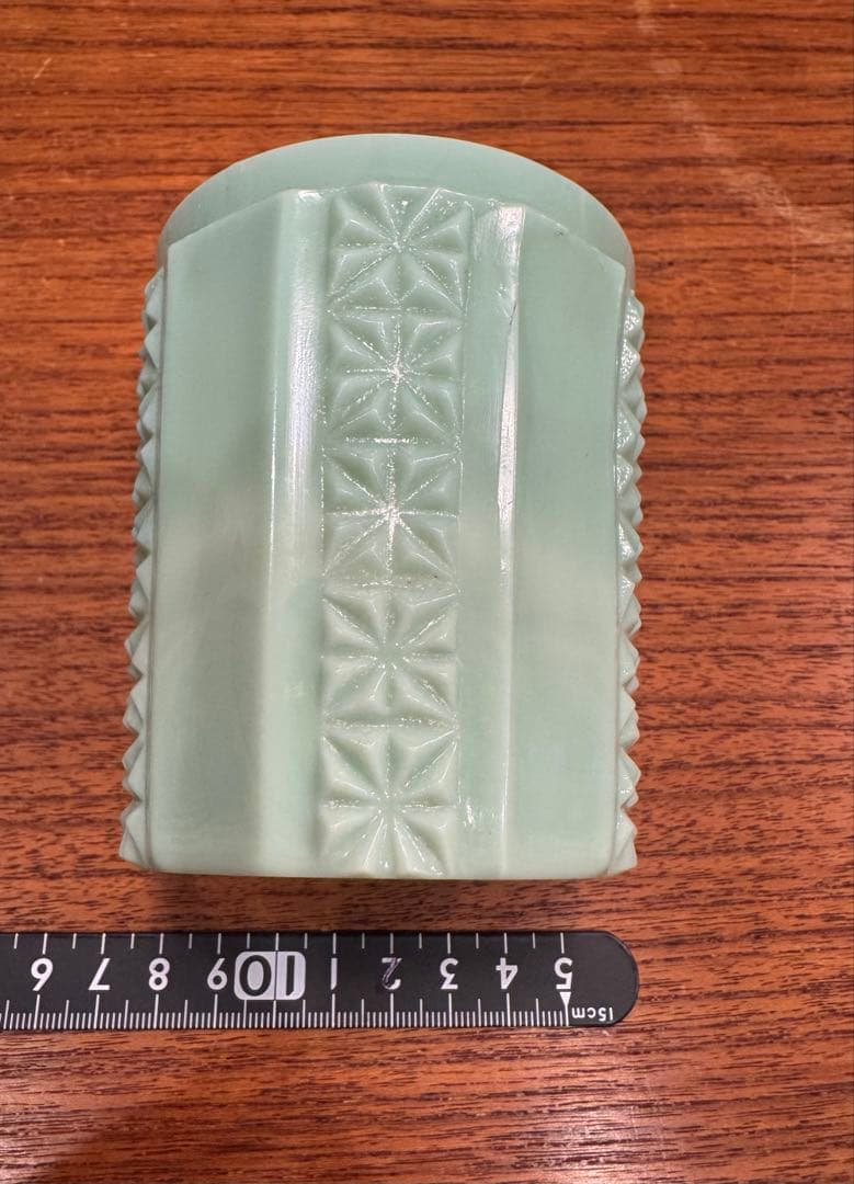 イギリスアンティーク ミントグリーンのガラス容器 金属製蓋付