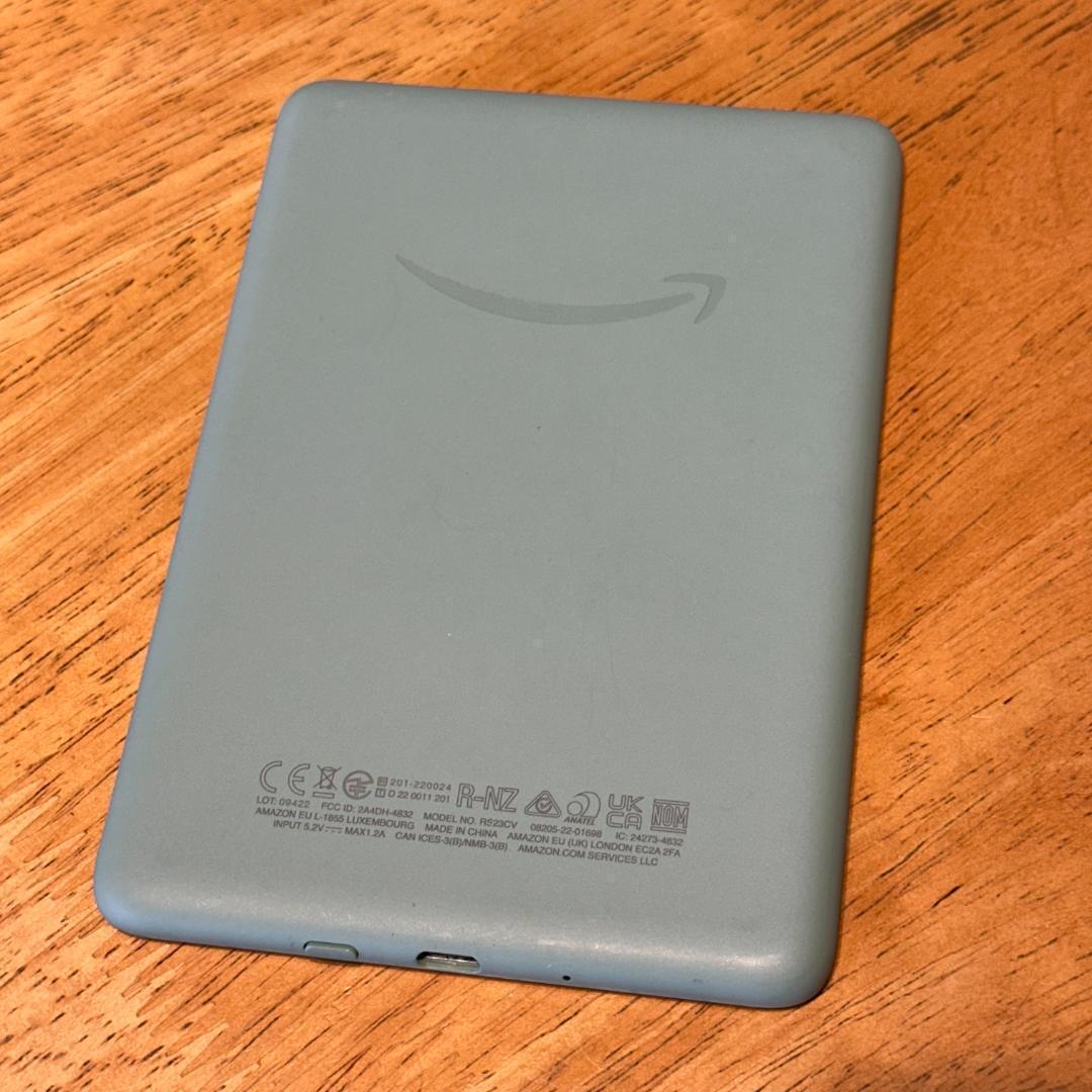 匿配 ケース付 USED美品 Kindle 11 16GB マッチャ 本体 一式