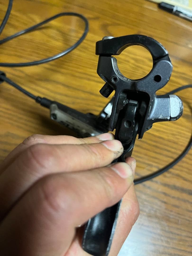 SHIMANO SLX BL-M675-B BR-M675 油圧ディスクブレーキ