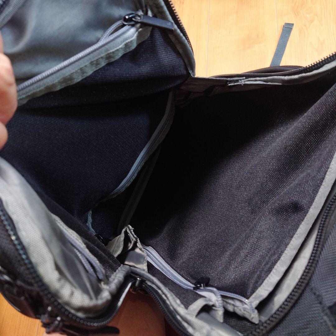 【美品】ace製　ブラックナイロンビジネスリュック