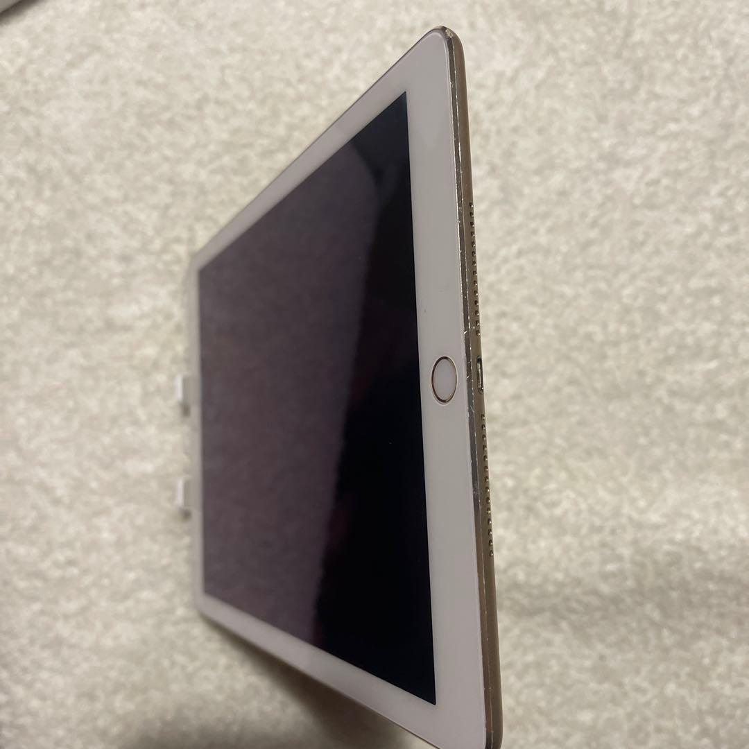 iPad 7th generation ピンク