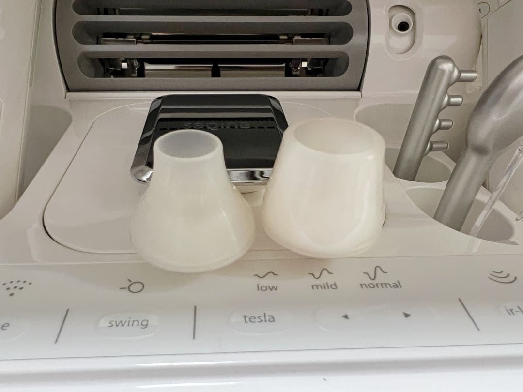 サキナルルシェ美顔器(保証期限1年以上・LED・清掃済み)