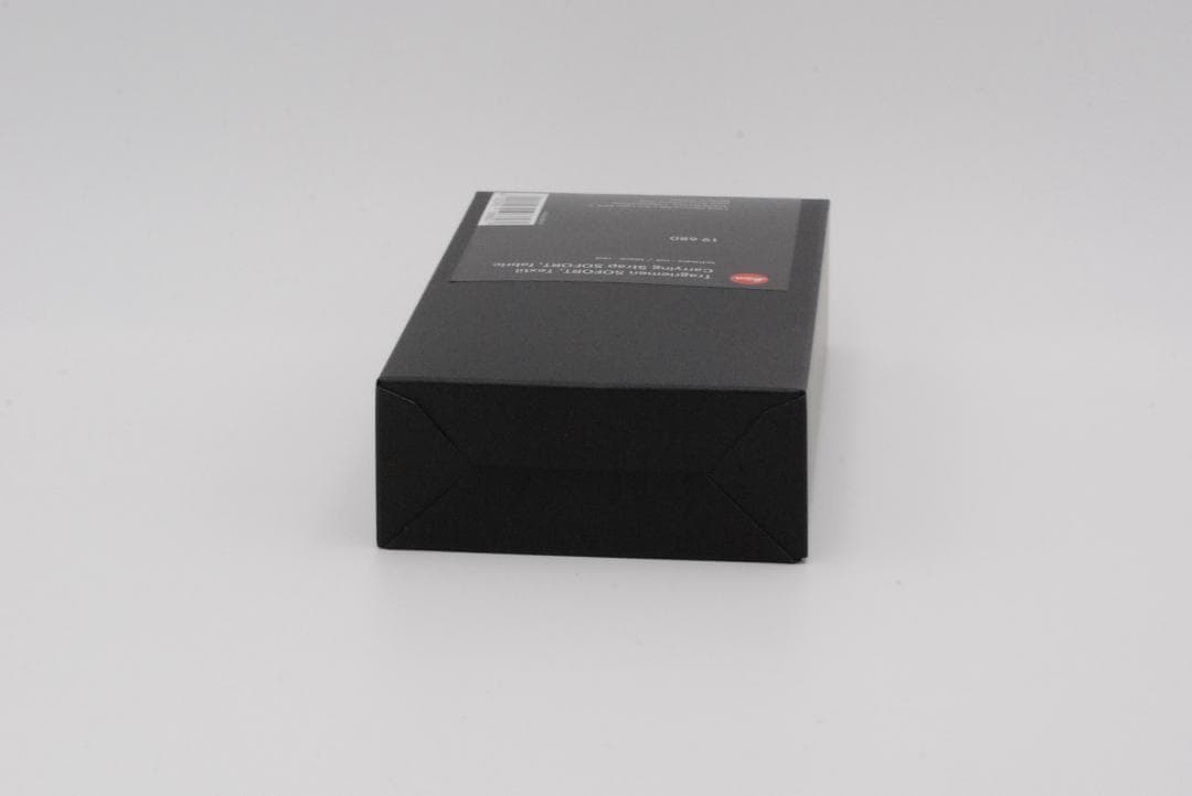 ライカ　ゾフォート２　キャリングストラップ　ブラックｘレッド　新品・未開封