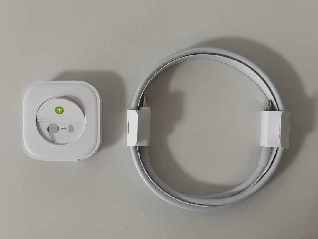 Apple AirPods Pro第1世代 (Lightning)