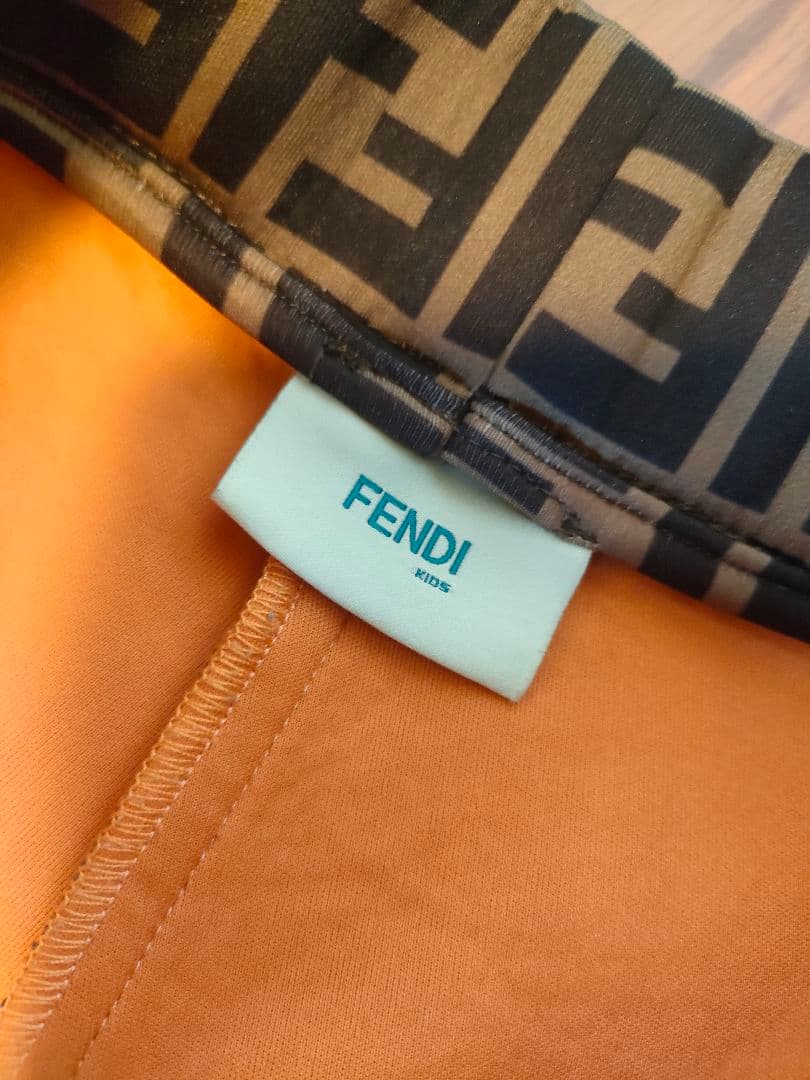 k17 FENDIキッズ　フェンディキッズ　パンツ