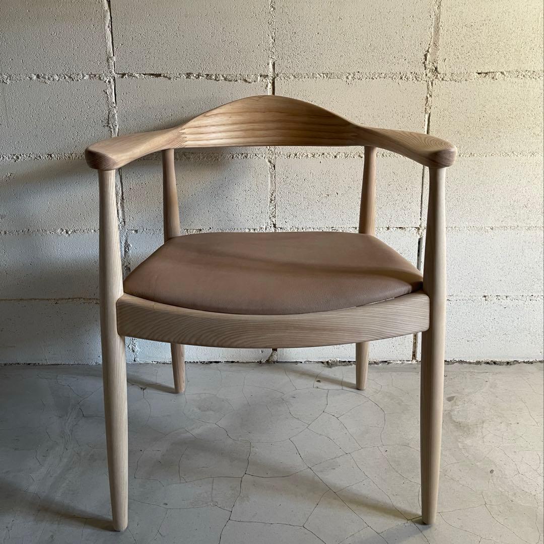 天然木無垢材 アームチェア　ラウンドチェア　ダイニングチェア　本革　北欧スタイル