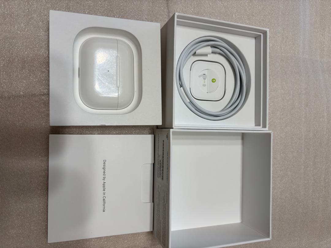 AirPods Pro ワイヤレスイヤホン 本体　完品　エアーポッズプロ