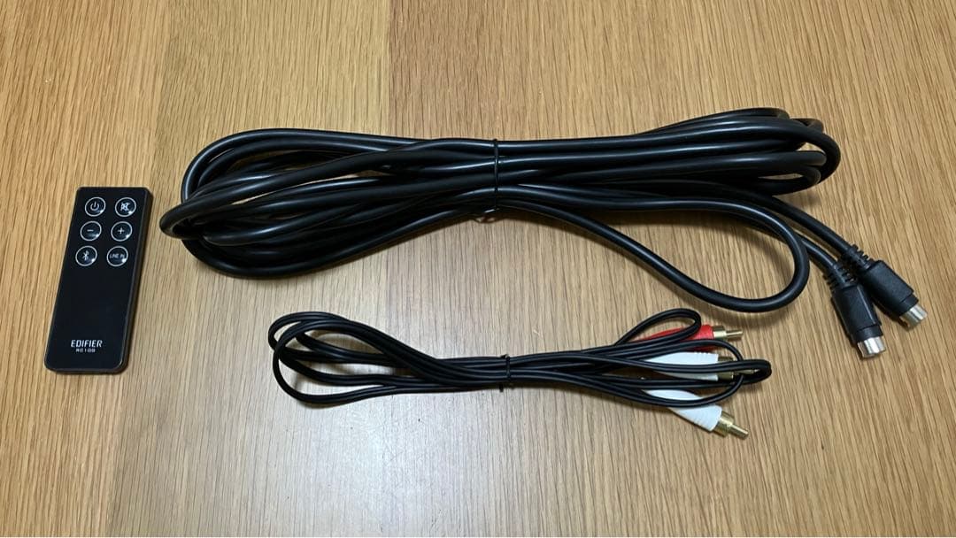 Edifier R1700BT アクティブスピーカー　HDMI 音声分離器付き