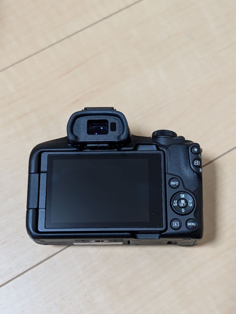 y*o様 Canon EOS R50 ミラーレスカメラ ダブルズームキット