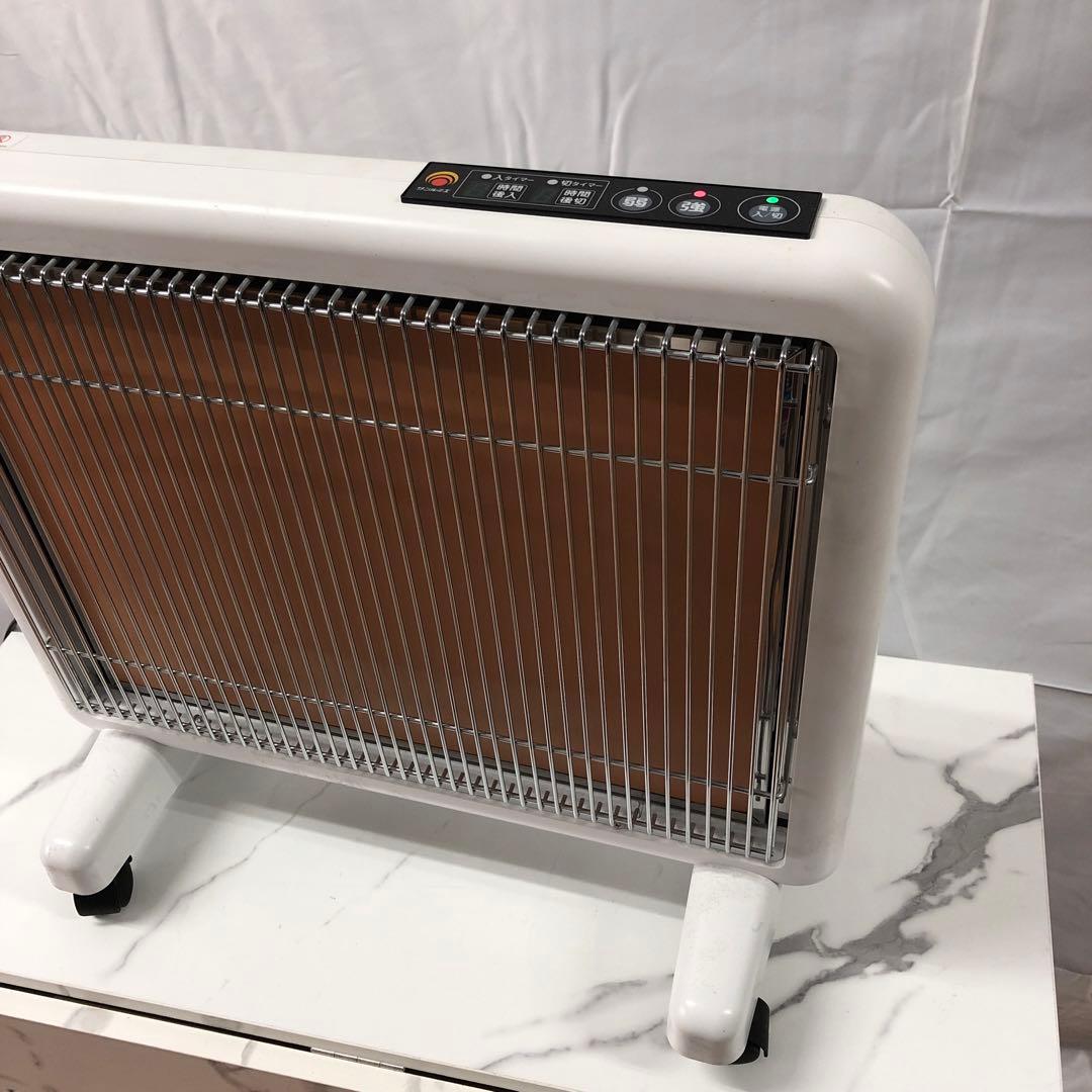 【美品】サンルミエ　遠赤外線暖房機　E800L-TM2　ホワイト　本体のみ