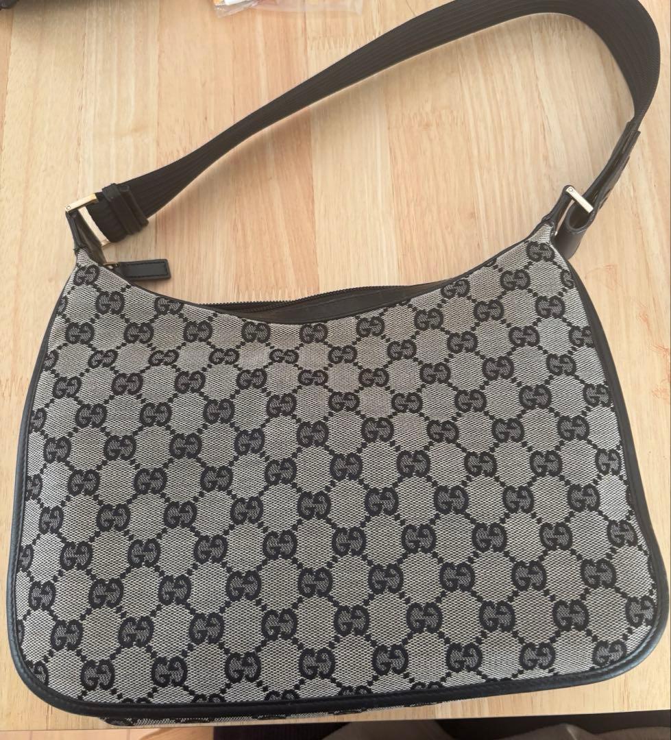 GUCCI GG柄 ショルダーバッグ ワンショルダーショルダーバッグ GG