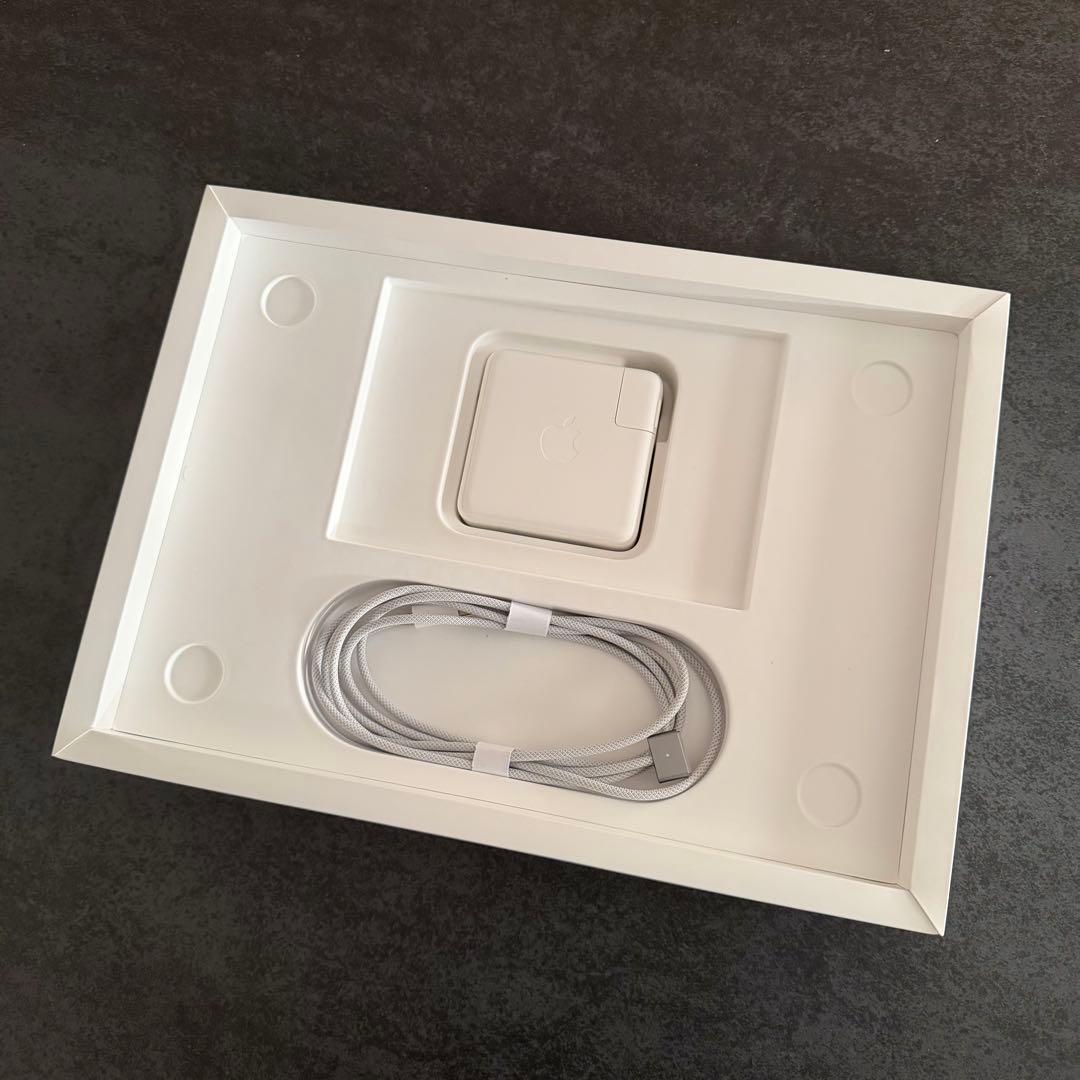 「新品同様」14インチMacBook Pro スペースグレイ