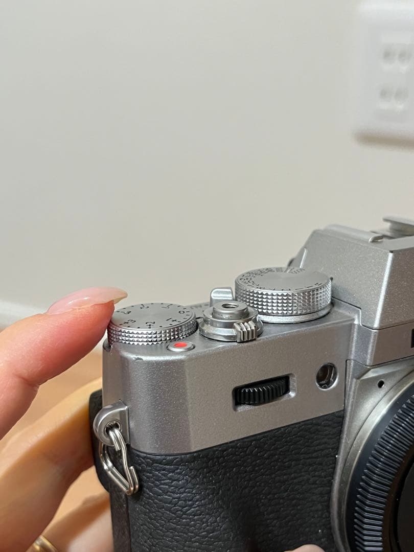 FUJIFILM X-T10 ボディ　送料込み